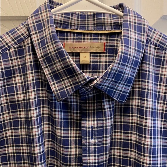 Button down - Picture 2 of 2